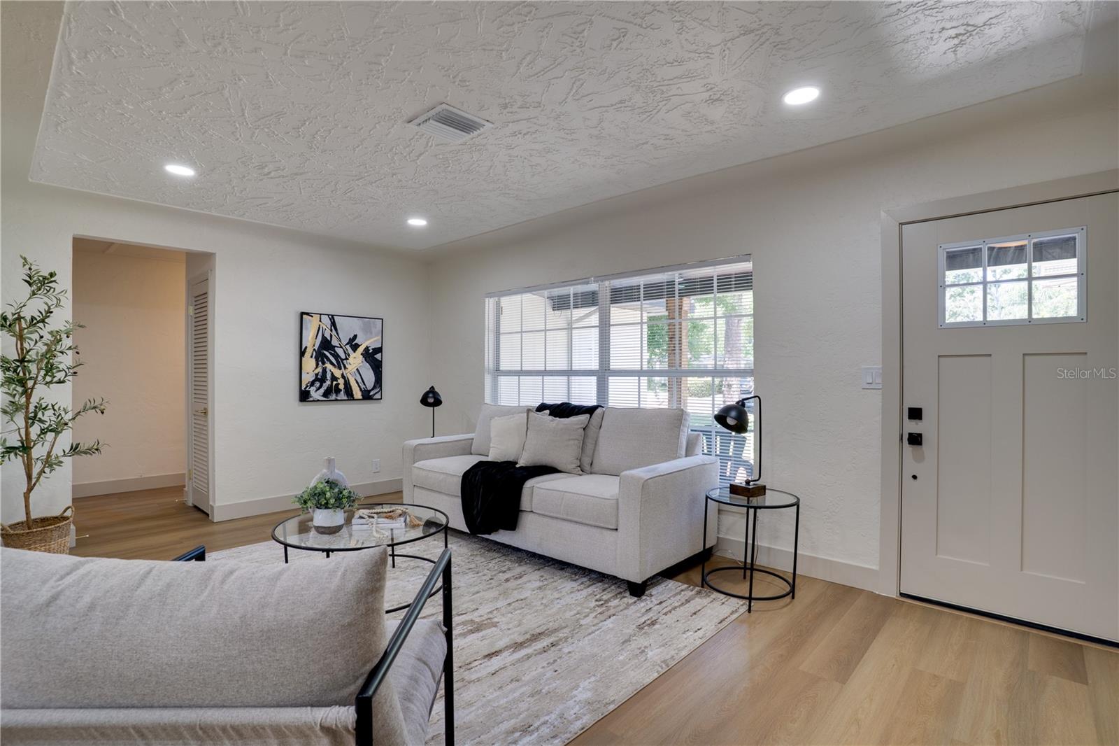 PASADENA ESTATES SEC F - Residential