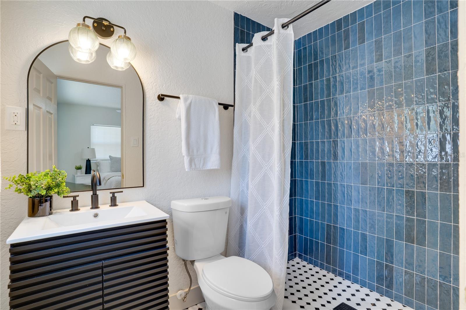 PASADENA ESTATES SEC F - Residential