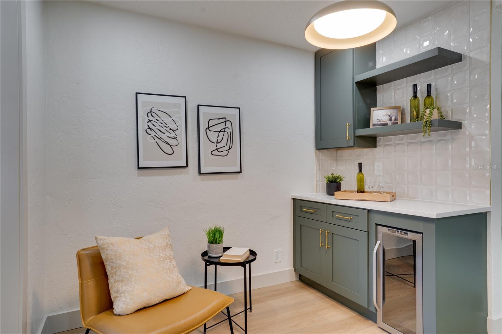 PASADENA ESTATES SEC F - Residential