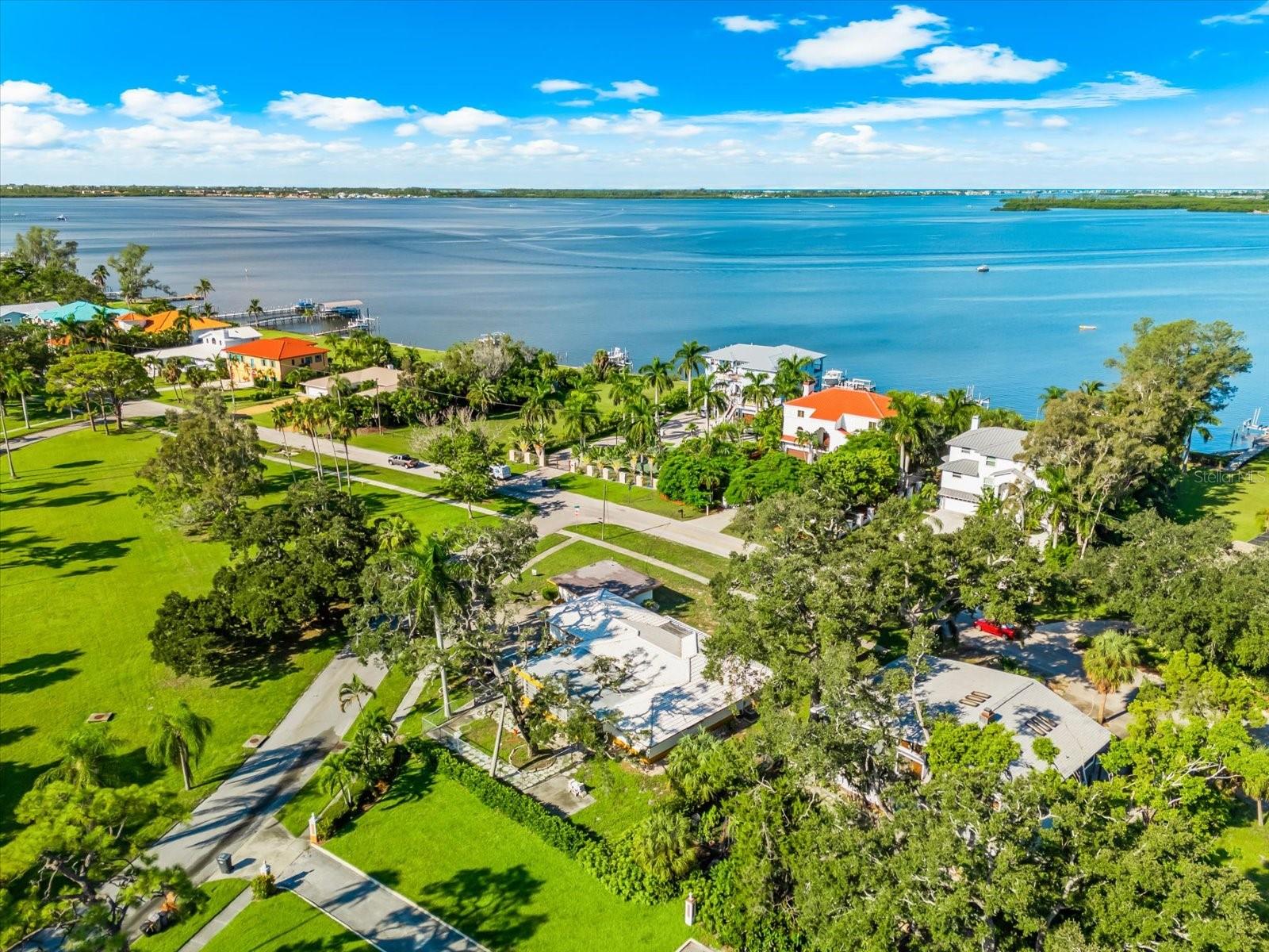 507 PALMA SOLA BOULEVARD