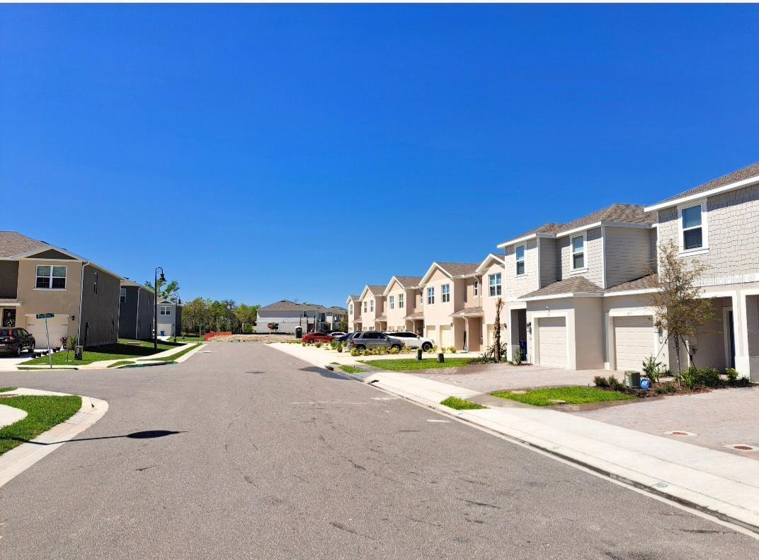 HORSE CREEK AT CROSSWINDS - Residential Lease