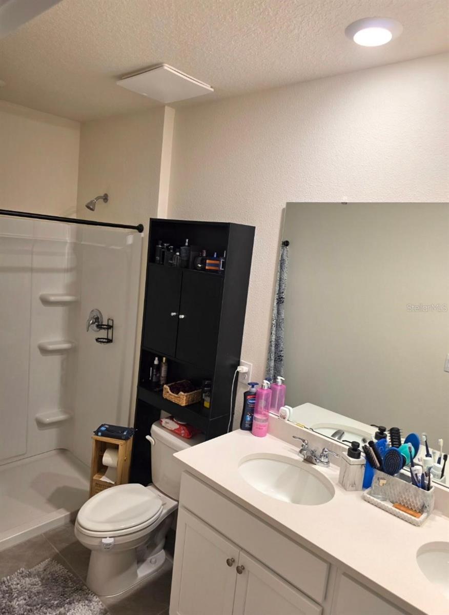 HORSE CREEK AT CROSSWINDS - Residential Lease