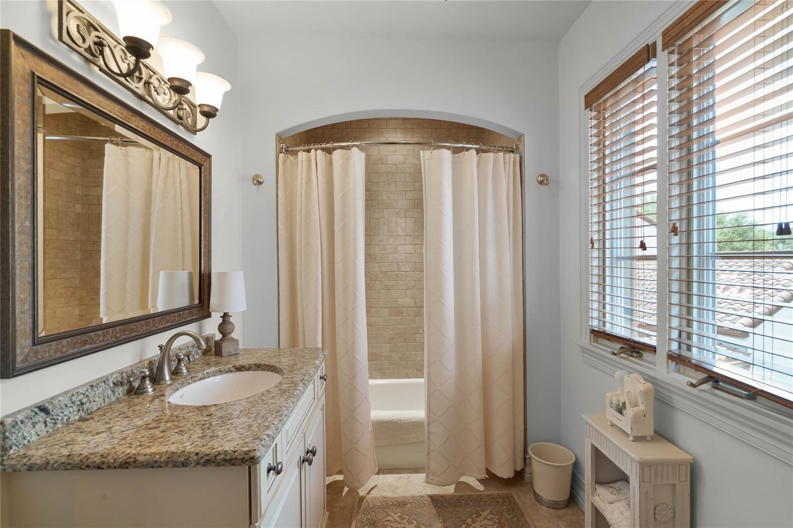 WINDSONG LAKESIDE SEC 02 43/71 - Residential