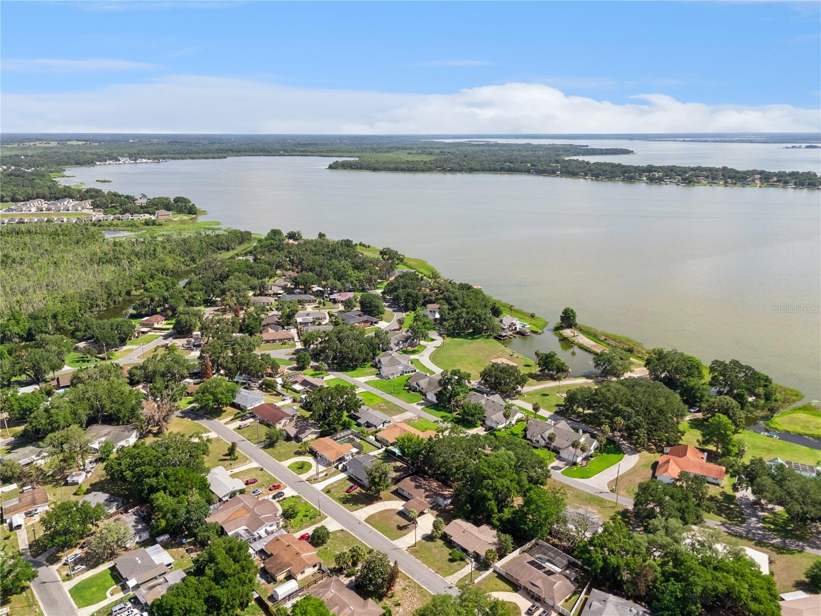 LEESBURG BEVERLY SHORES - Residential