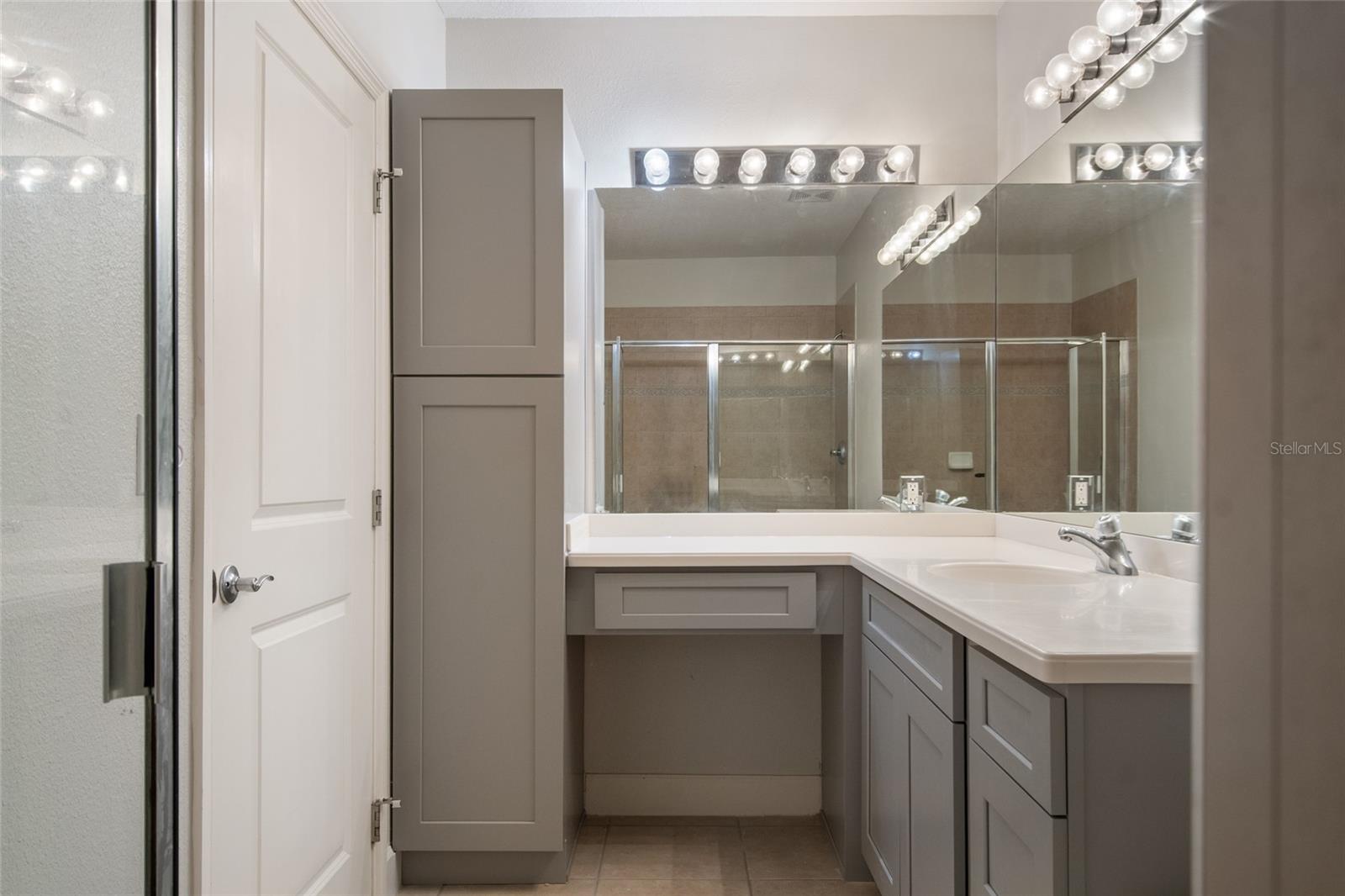 ARTISAN CLUB A CONDO PH 01 - Residential