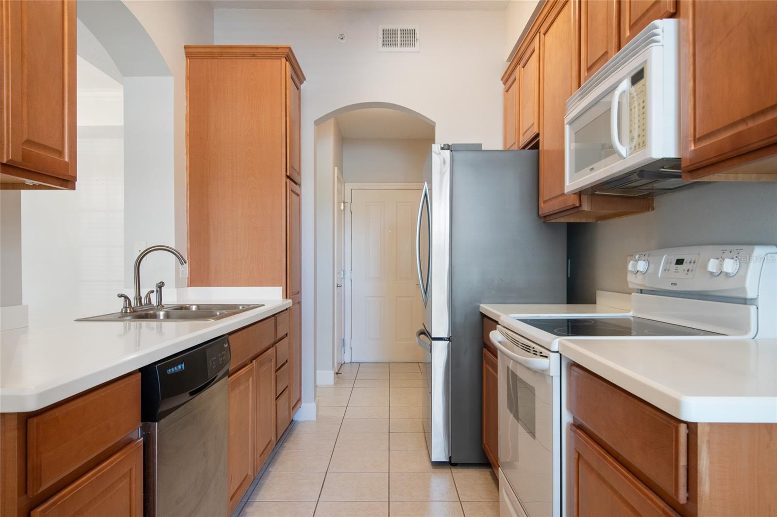 ARTISAN CLUB A CONDO PH 01 - Residential