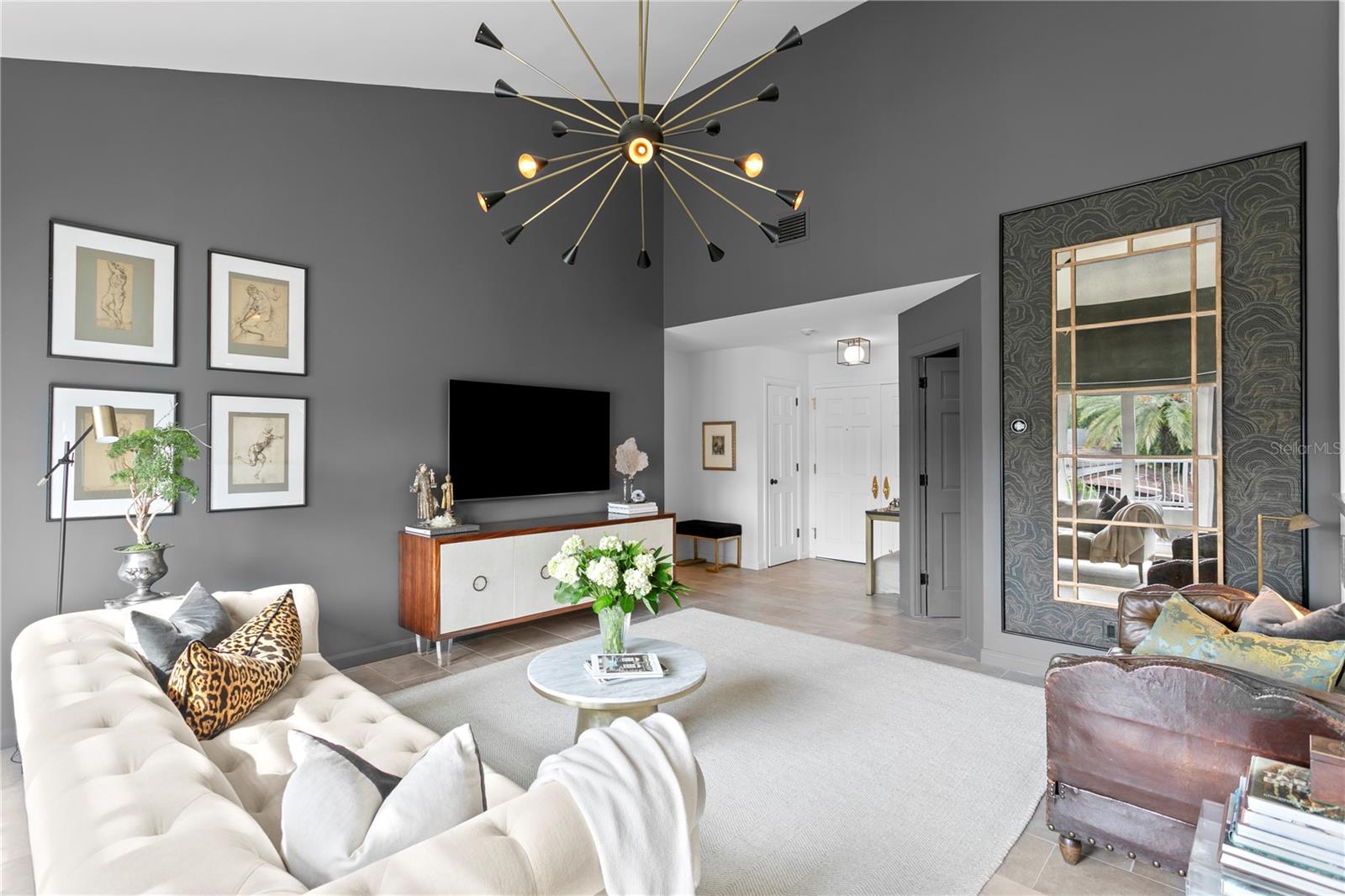 OLD HYDE PARK VILLAGE RESIDENT - Residential