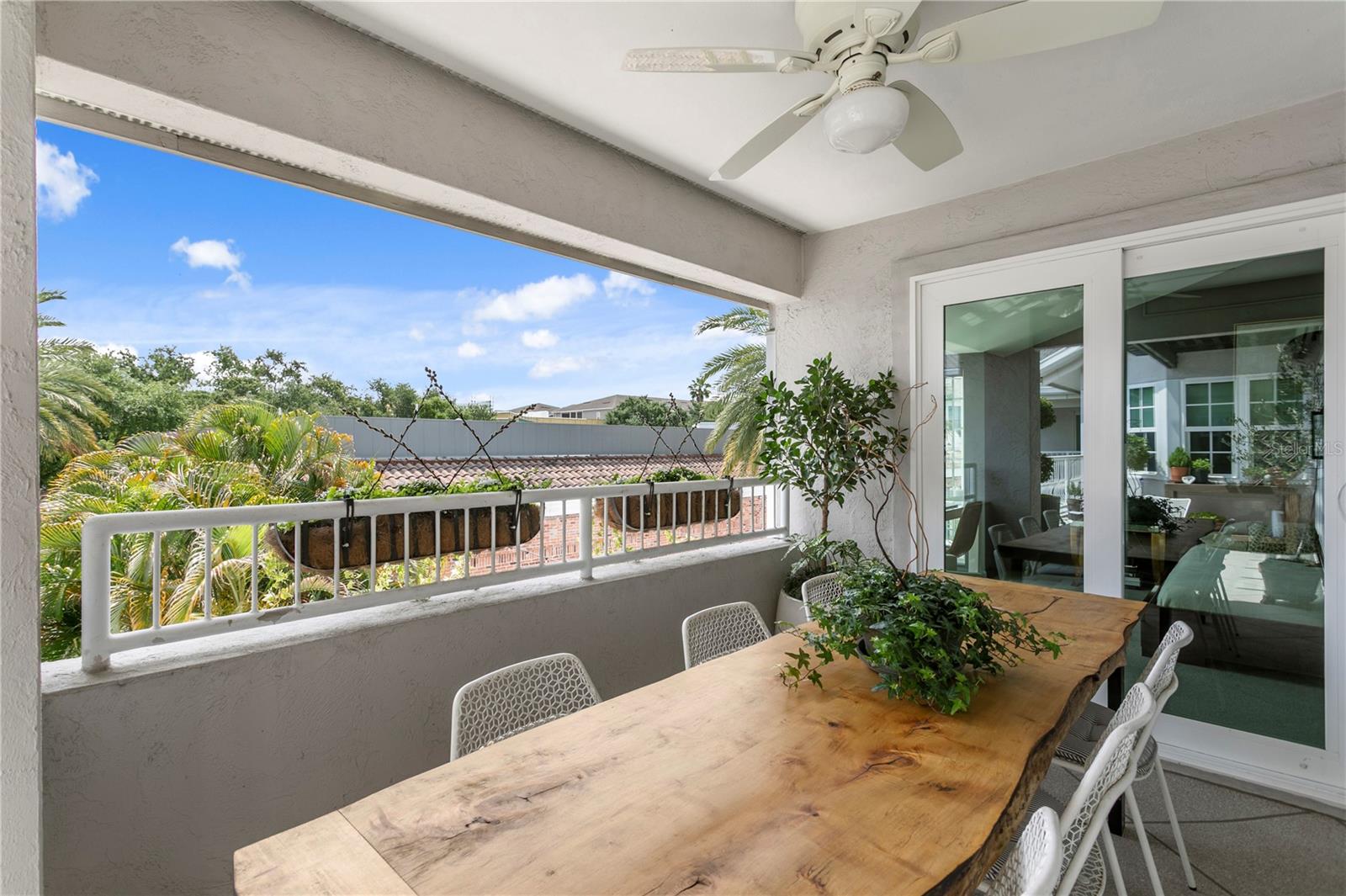 OLD HYDE PARK VILLAGE RESIDENT - Residential