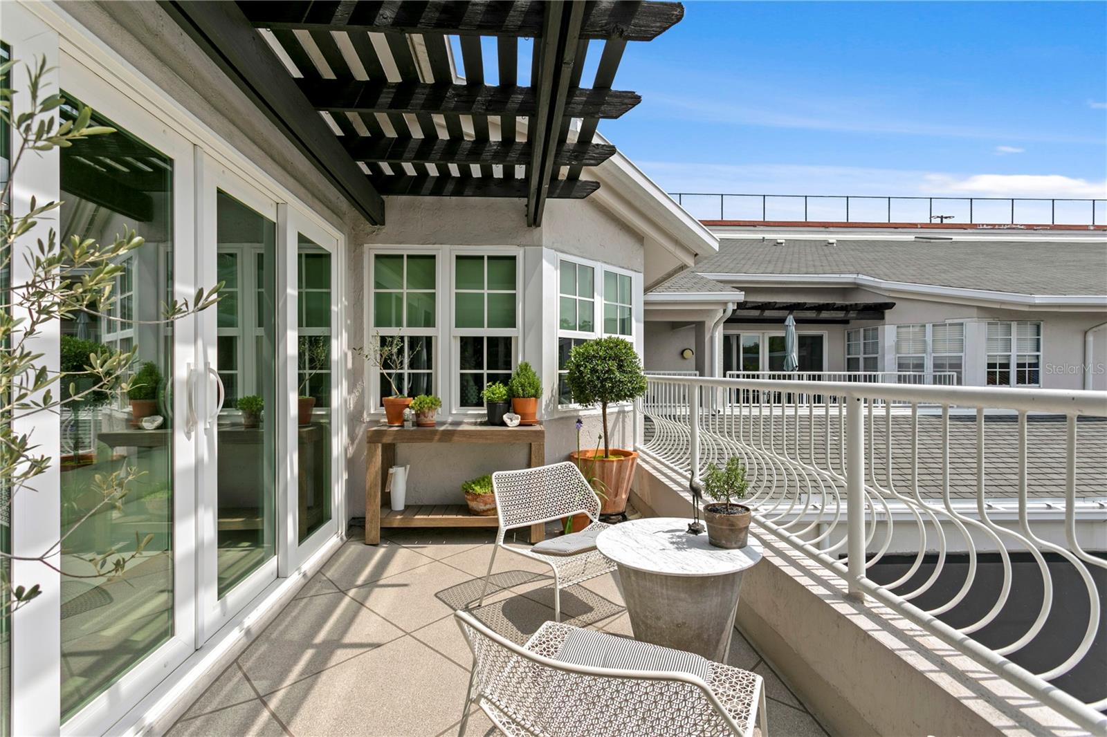 OLD HYDE PARK VILLAGE RESIDENT - Residential