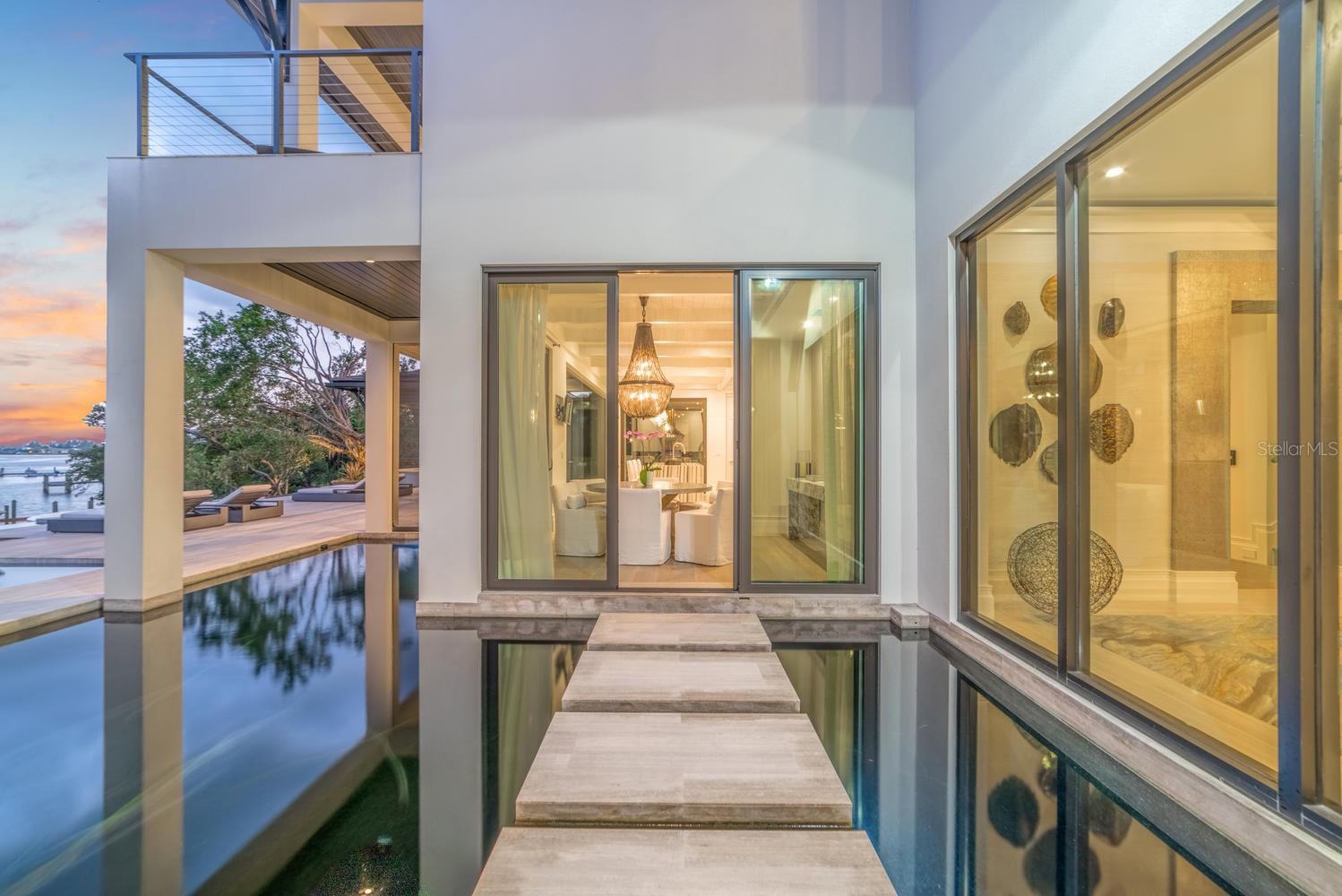 SIESTA KEY / BAY ISLAND - Residential