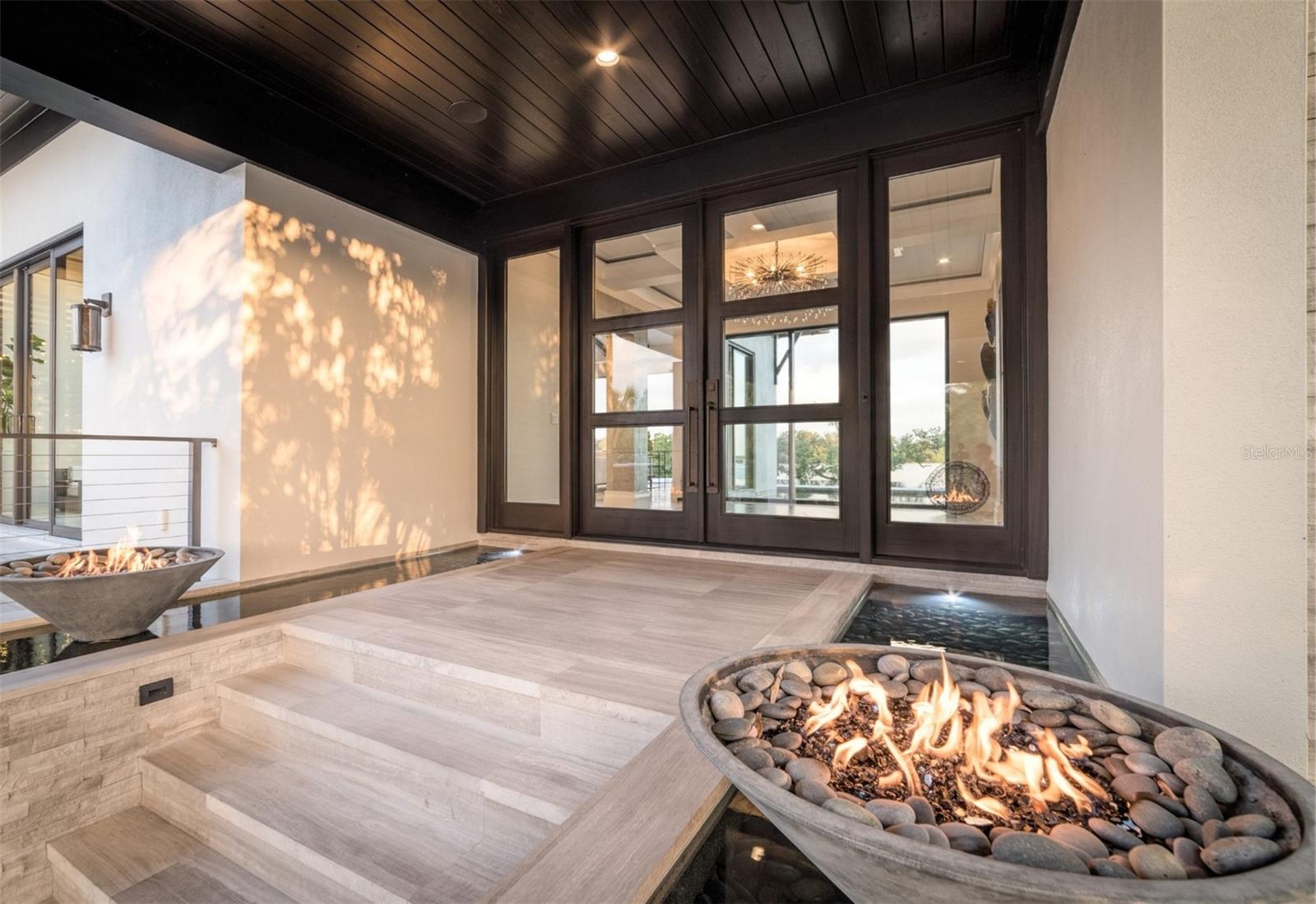 SIESTA KEY / BAY ISLAND - Residential