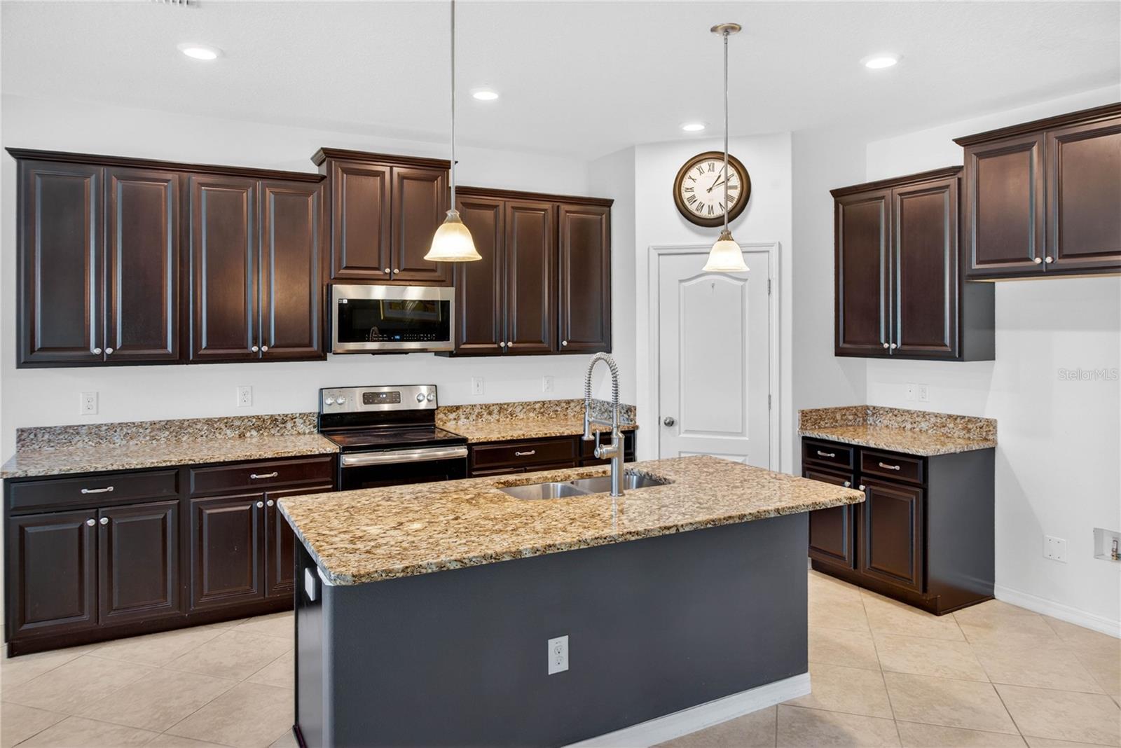 SOUTH FORK TR P PH 1A & - Residential