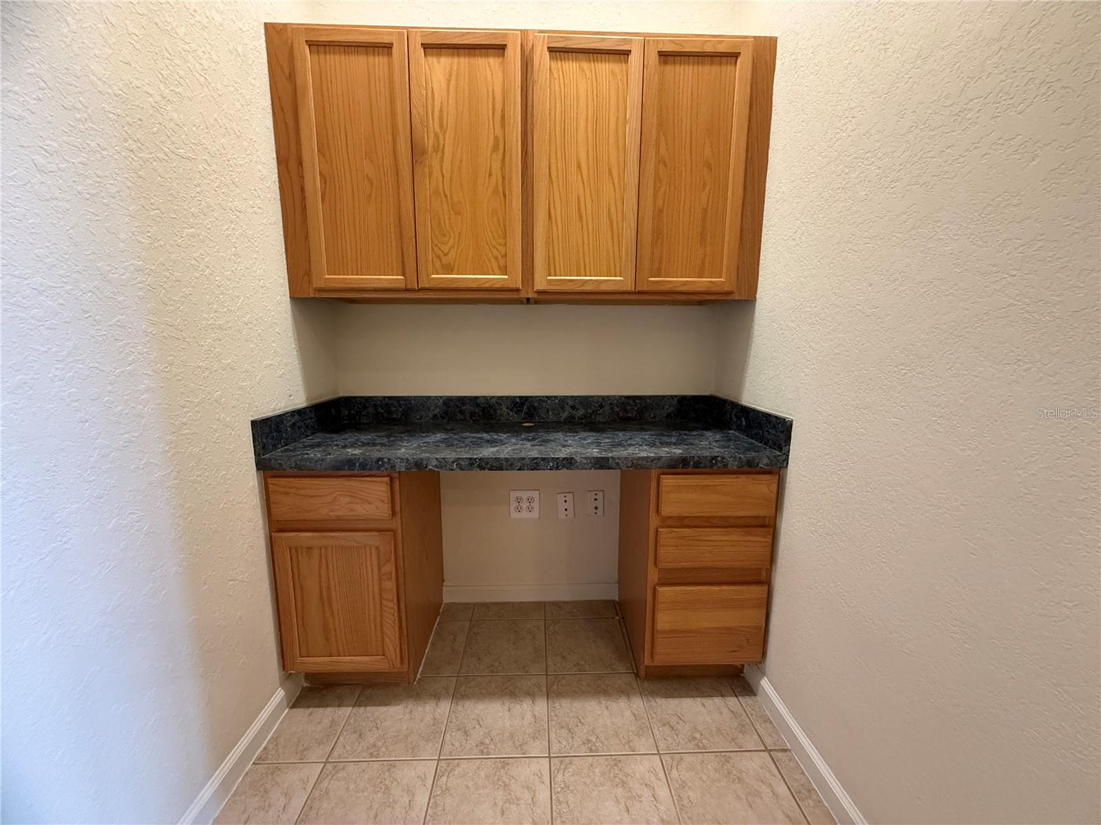 TOWNHOMES OF FLORA RIDGE - Residential