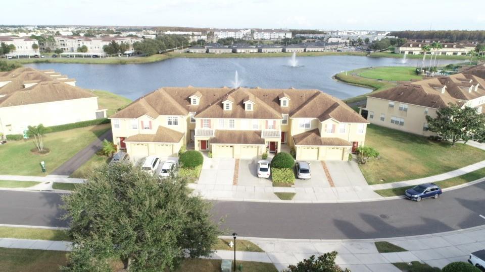 TOWNHOMES OF FLORA RIDGE - Residential