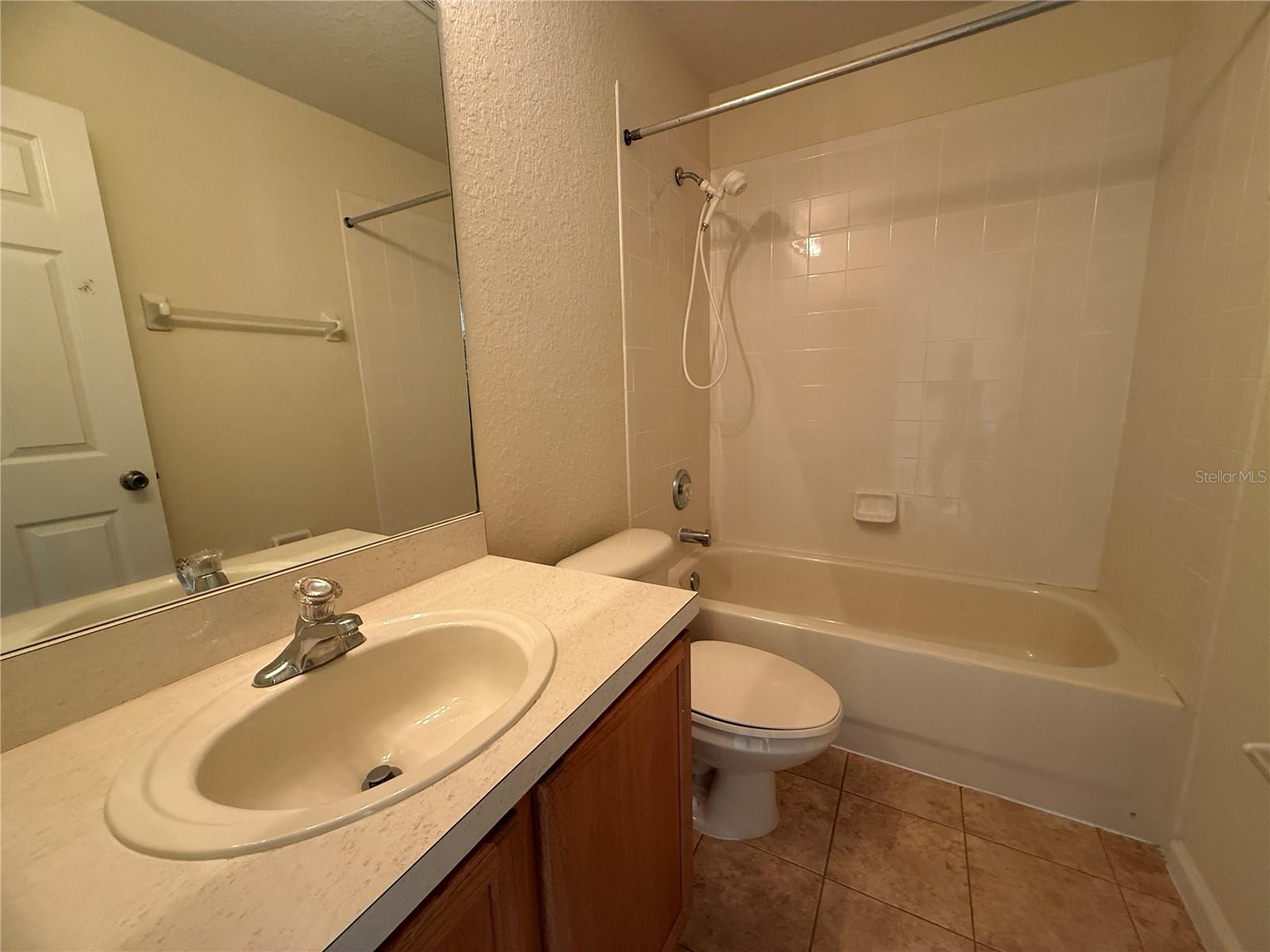 TOWNHOMES OF FLORA RIDGE - Residential