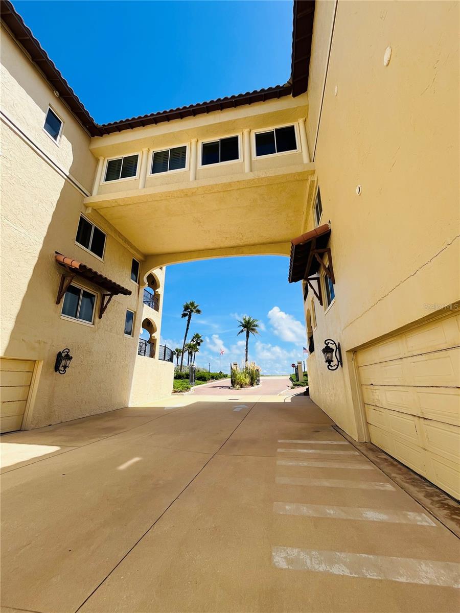 OCEANSIDE BEVERLY BEACH CONDO - Residential