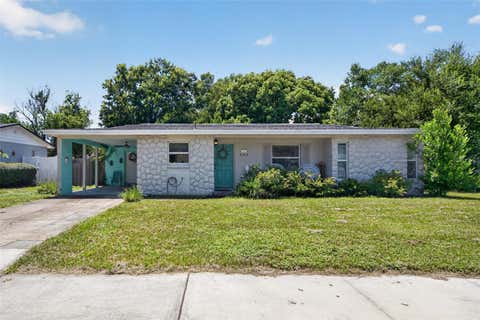 Property photo of 804 Walnut Place, Altamonte Springs, FL 32701