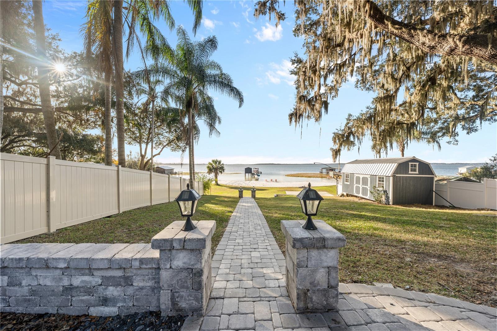 GOODWINS SUB - Residential