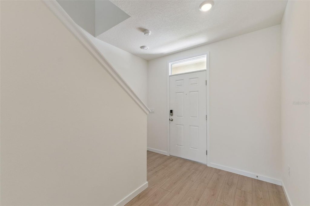 Photo of 917 5th Street, Port Orange, FL 32129 (MLS # O6420349)