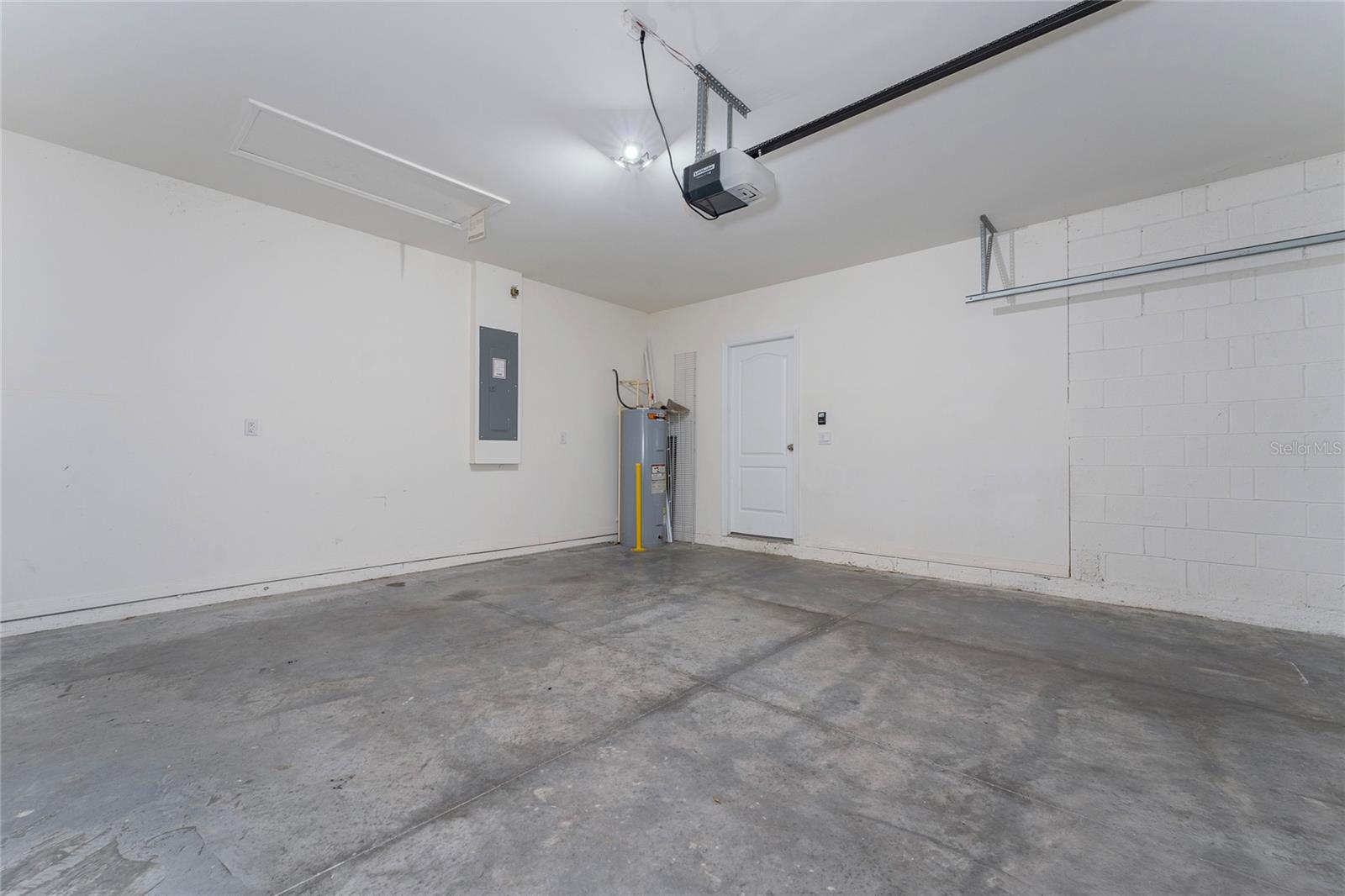 KINDRED PH 3A - Residential Lease