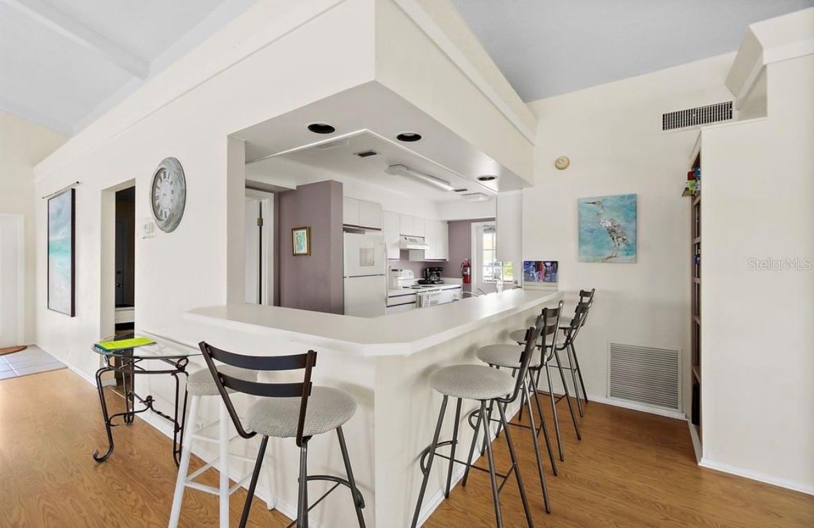 OCEAN CONDO PH III - Residential