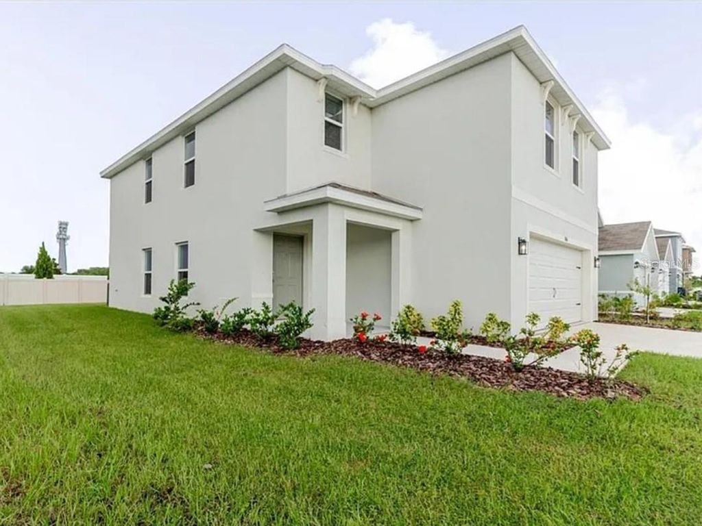 Photo of 5846 Silver Moonlight Drive, Palmetto, FL 34221 (MLS # O6362508)