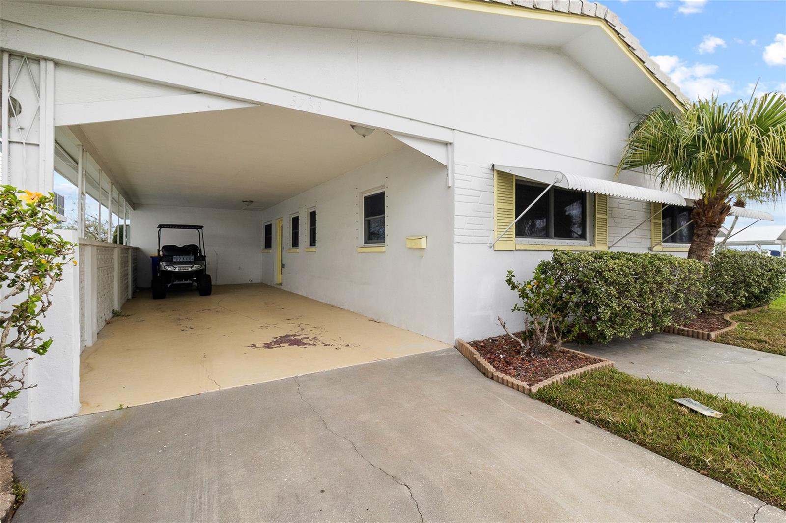 FLOR A MAR - Residential