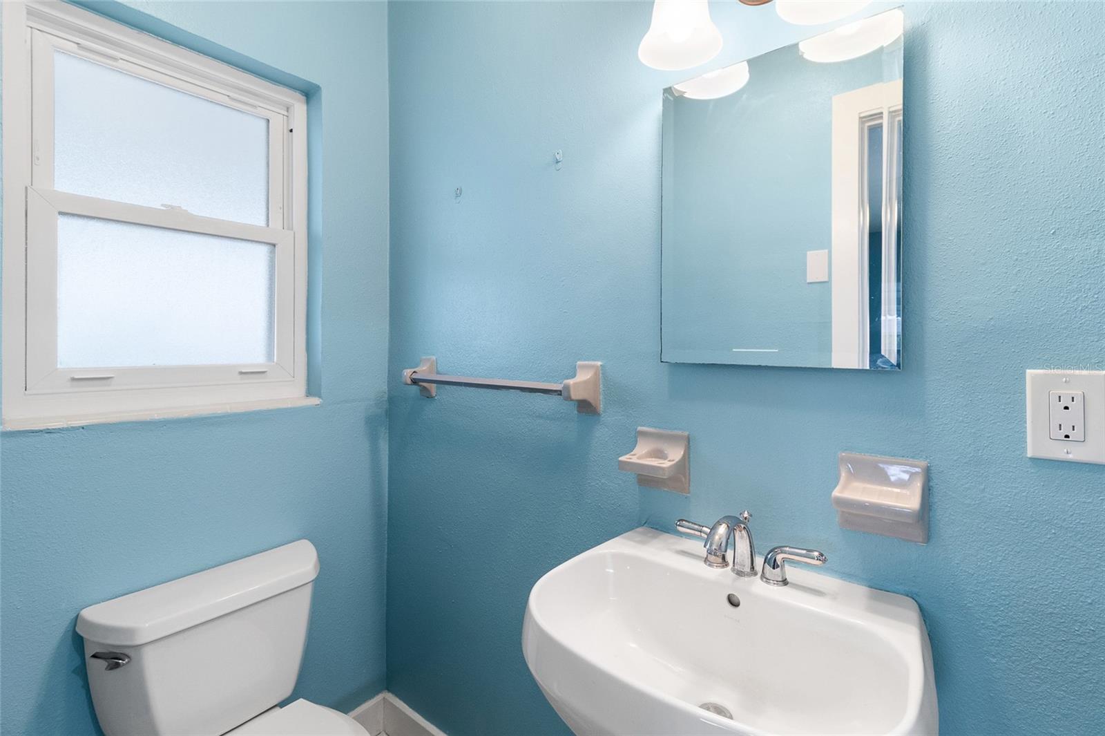 FLOR A MAR - Residential