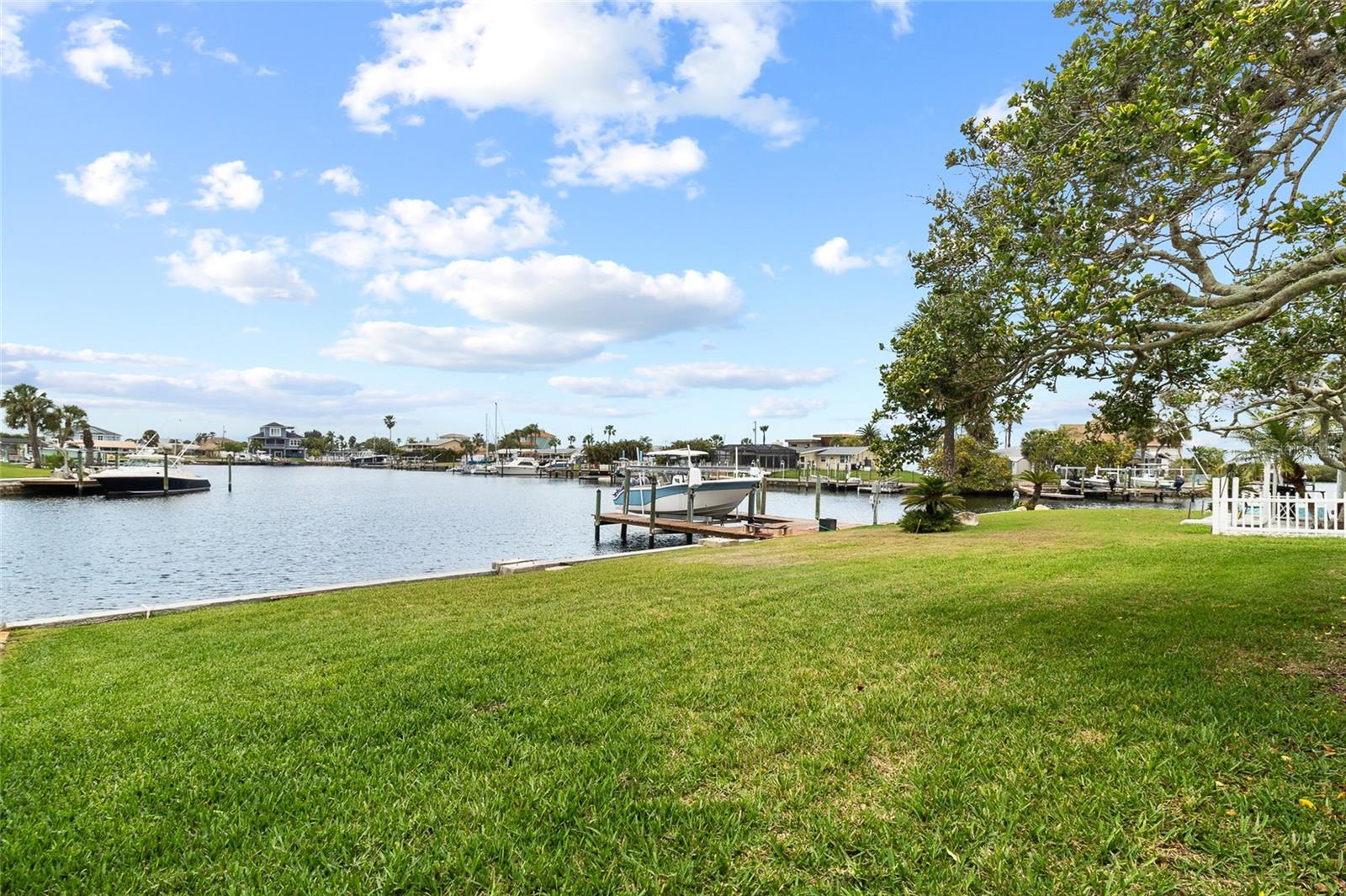 FLOR A MAR - Residential