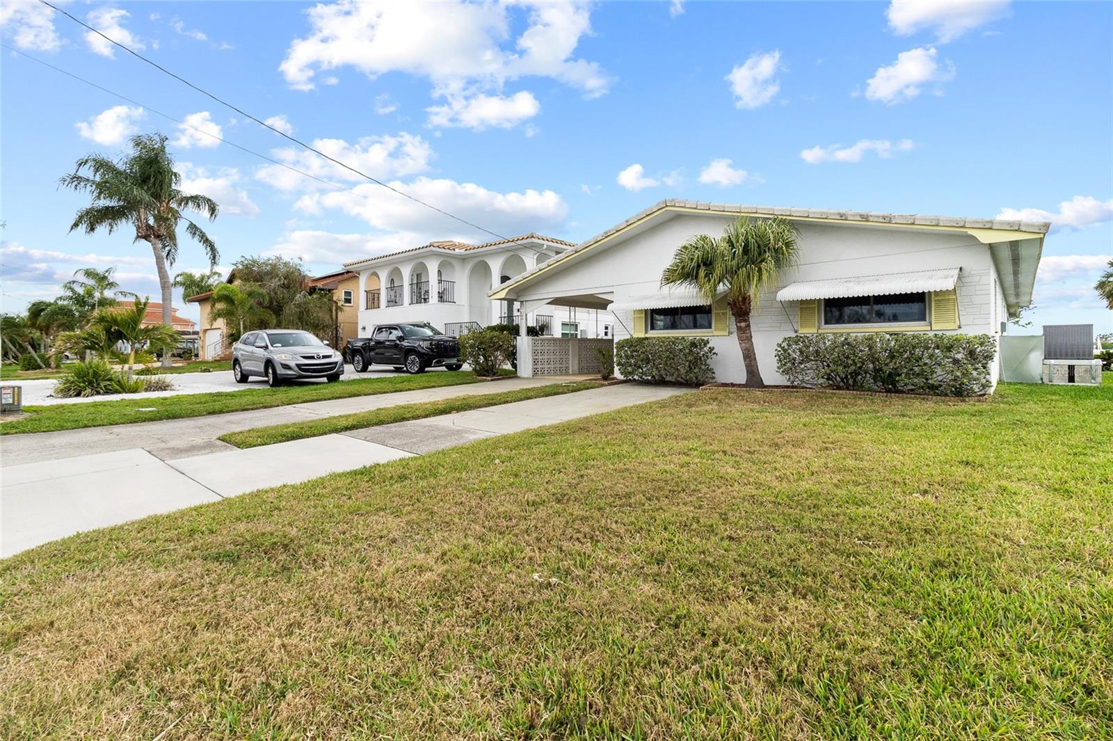 FLOR A MAR - Residential