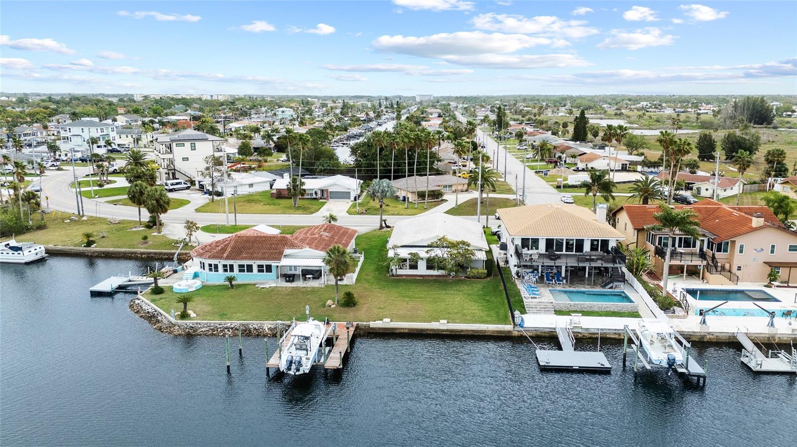 FLOR A MAR - Residential