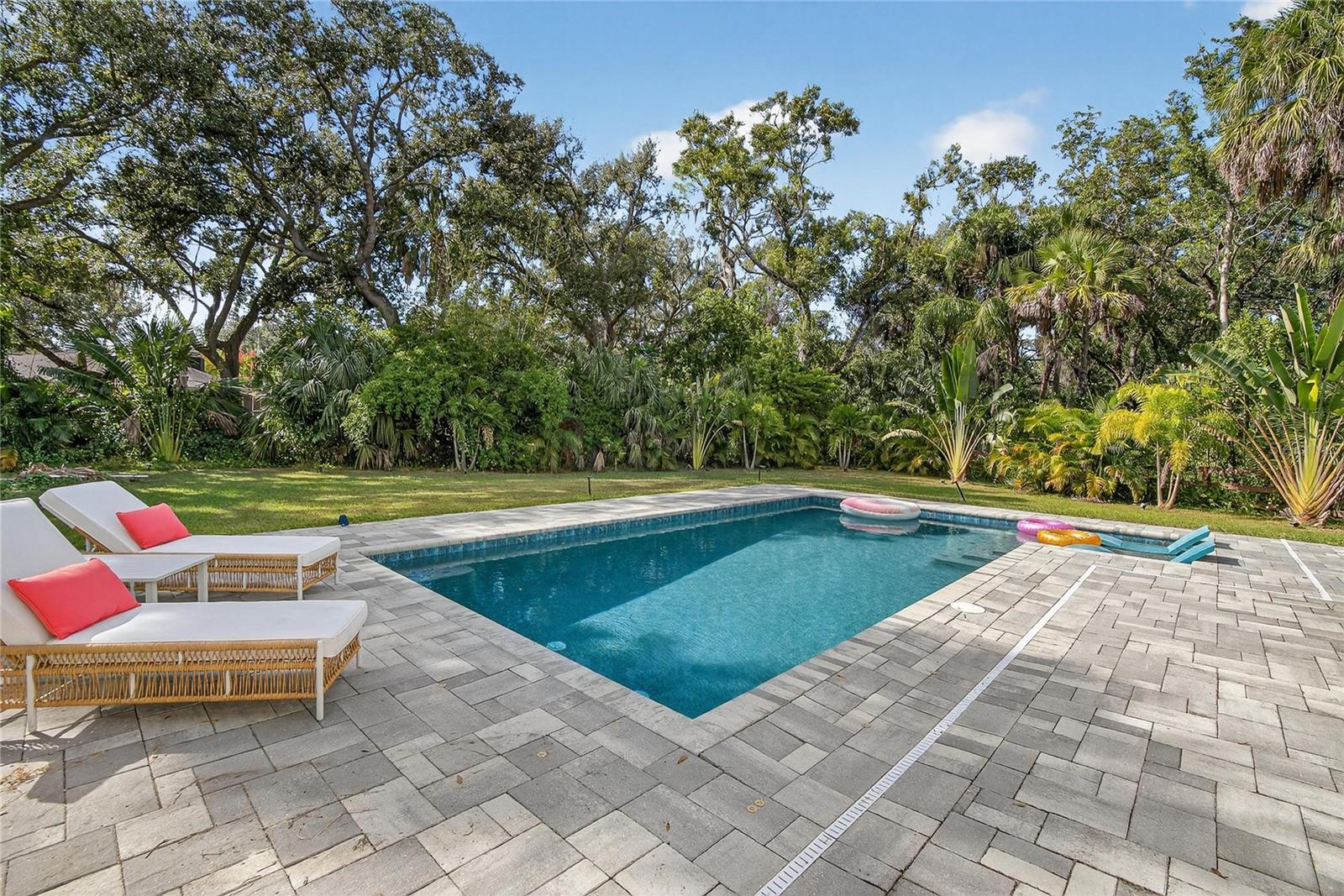 SUNDANCE UNIT 3 - Residential