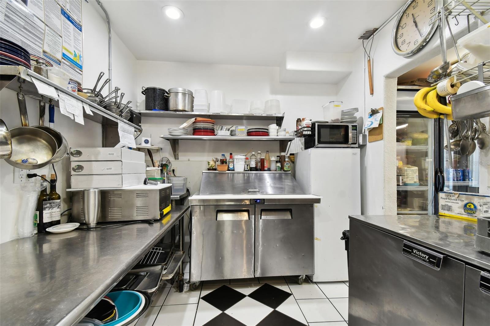 BOCA CEIGA PARK - Commercial Sale