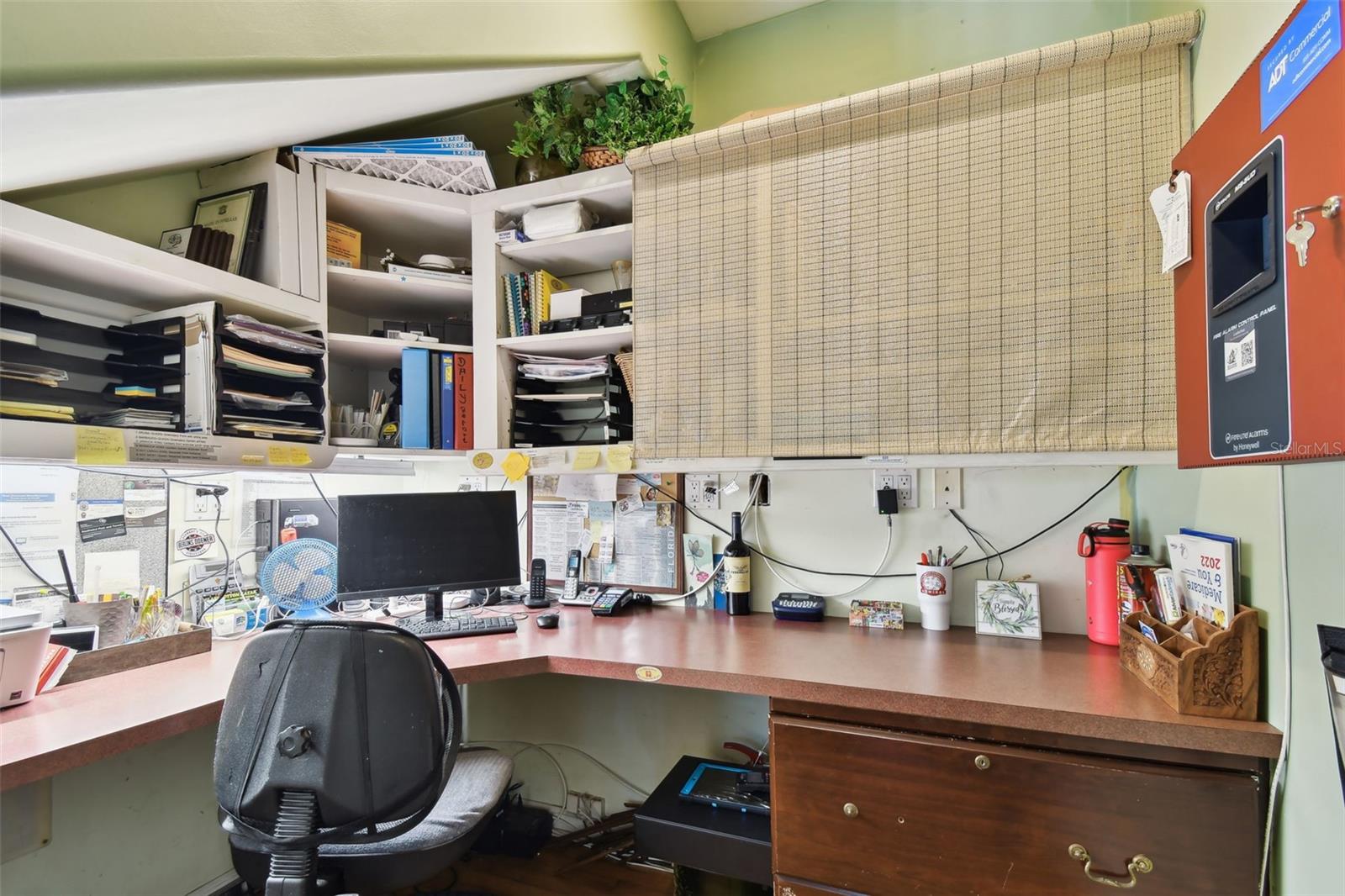 BOCA CEIGA PARK - Commercial Sale