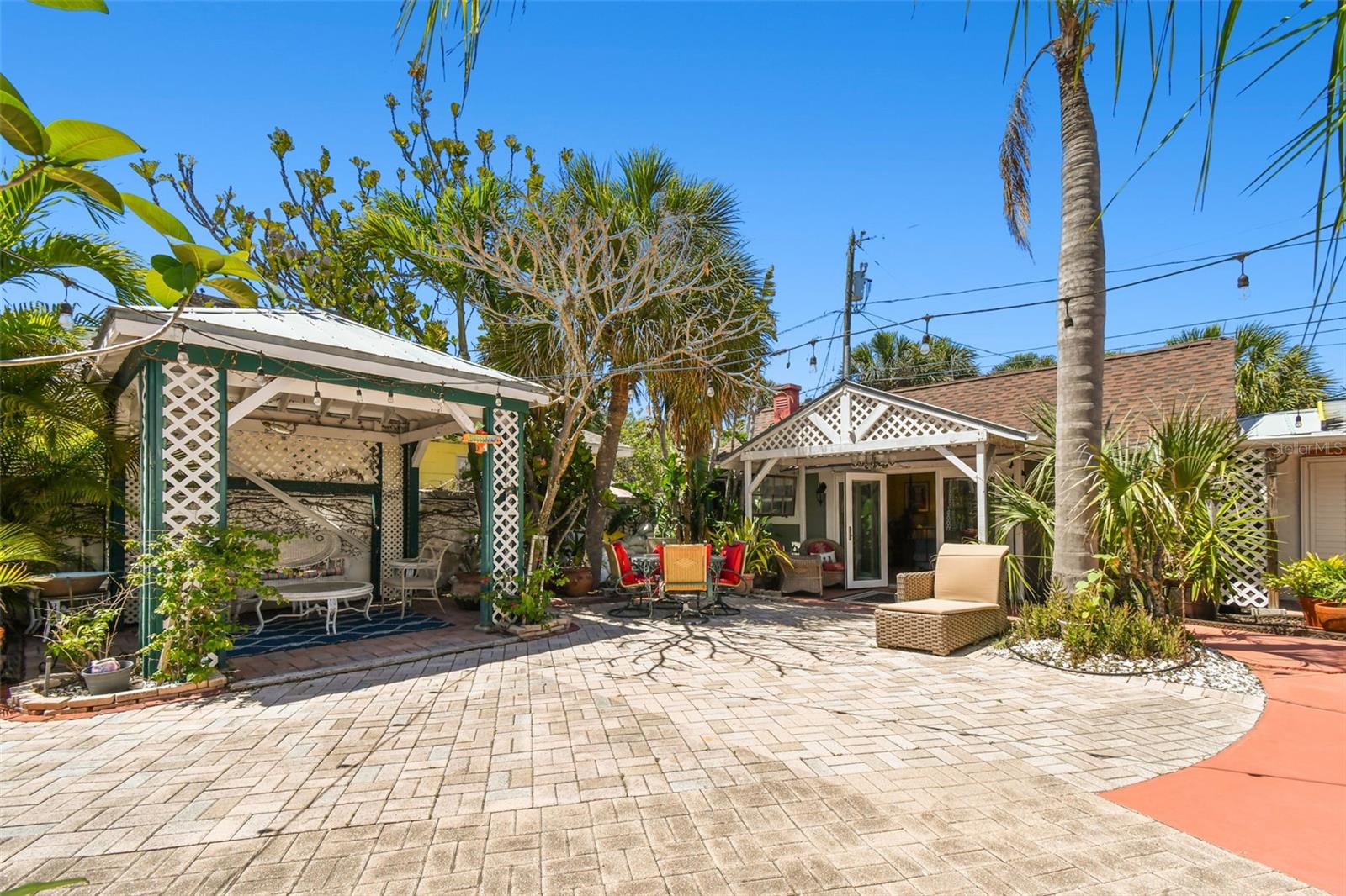 BOCA CEIGA PARK - Commercial Sale