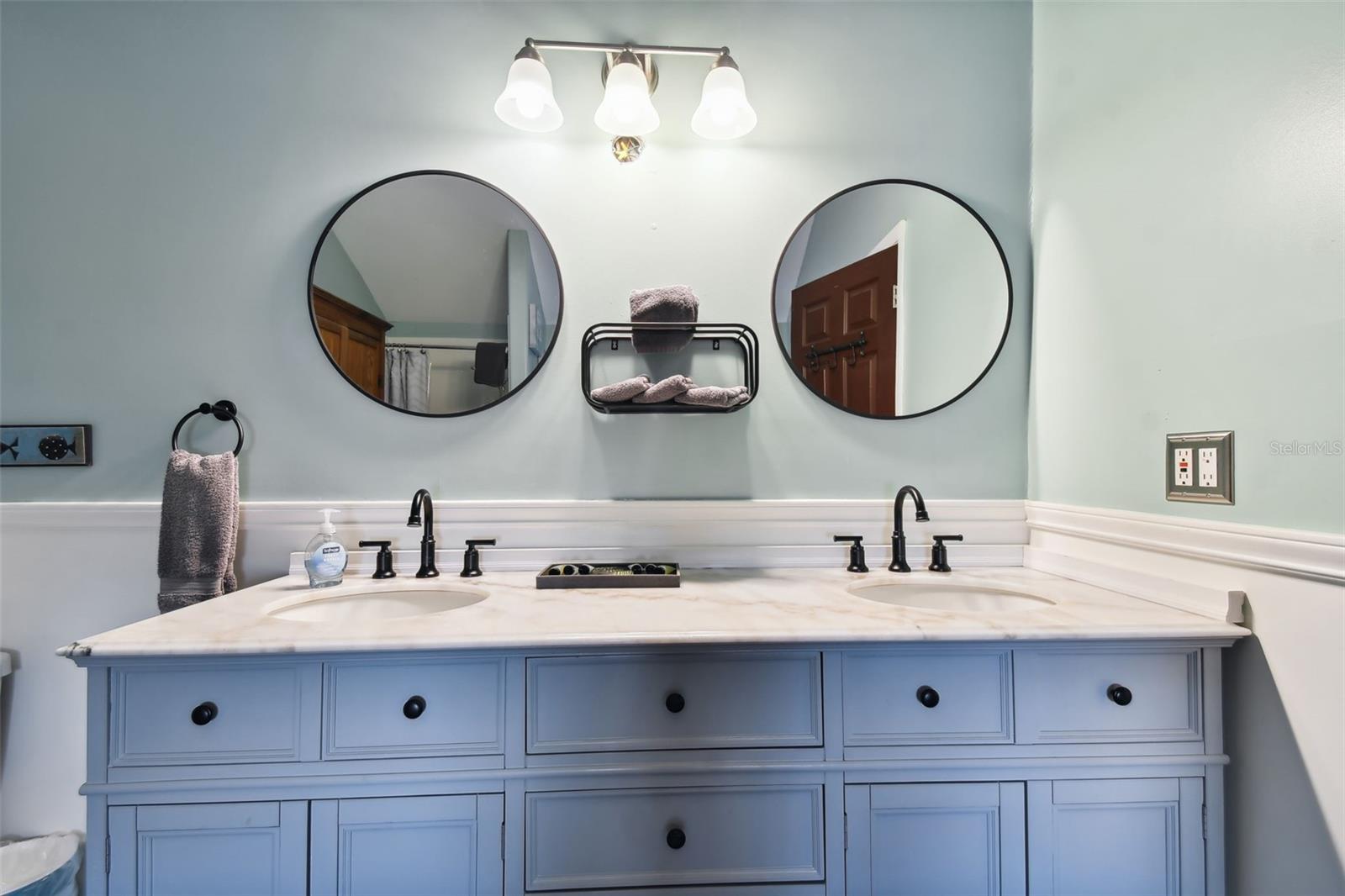 BOCA CEIGA PARK - Commercial Sale