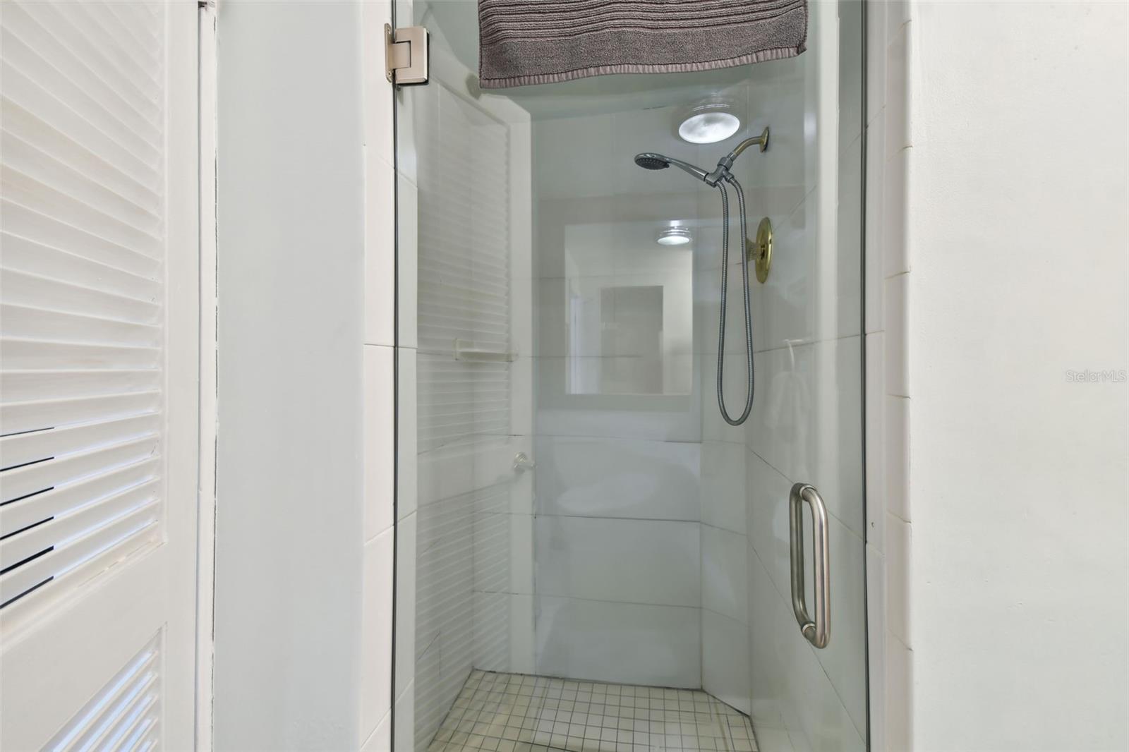 BOCA CEIGA PARK - Commercial Sale