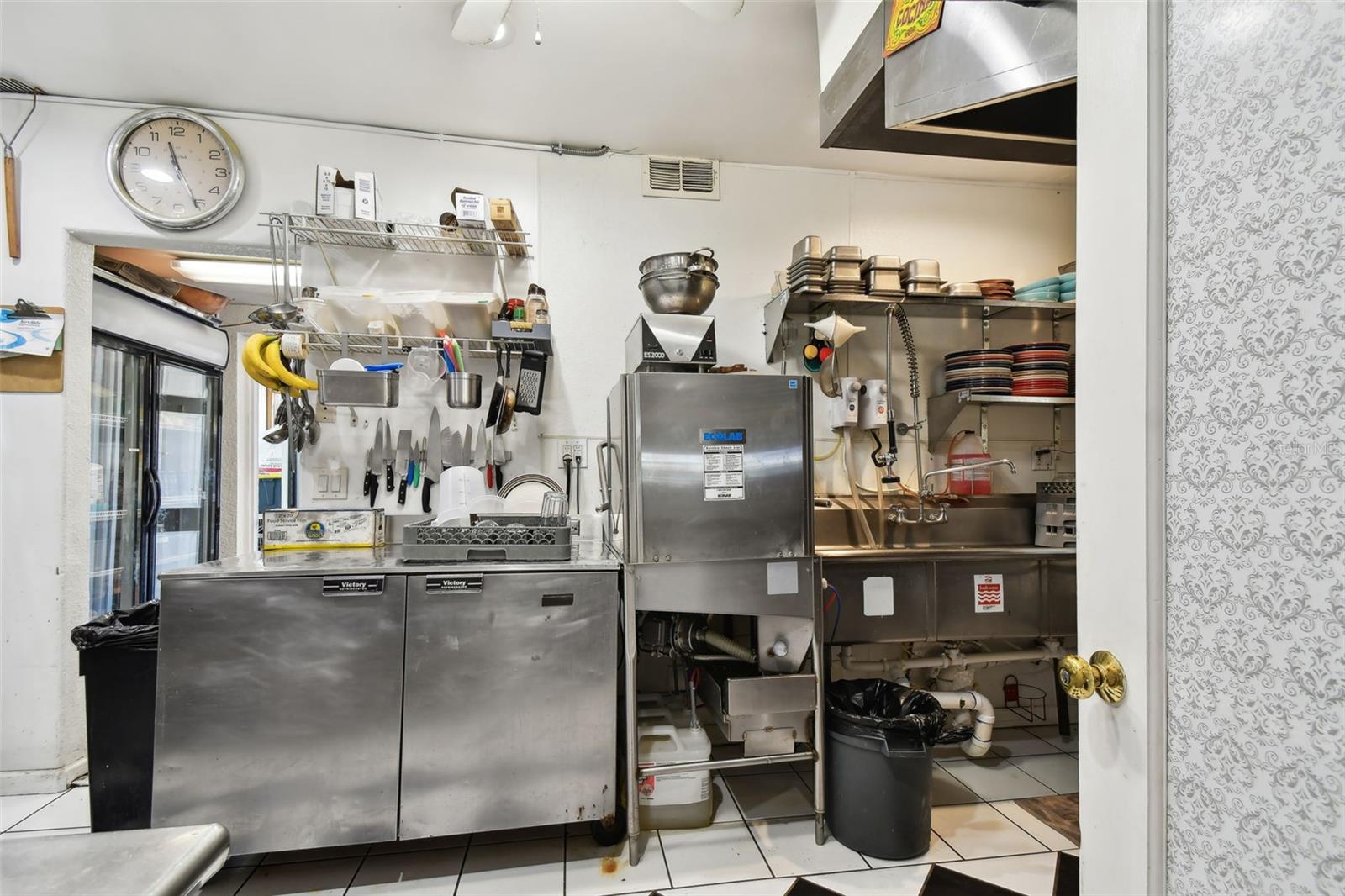 BOCA CEIGA PARK - Commercial Sale