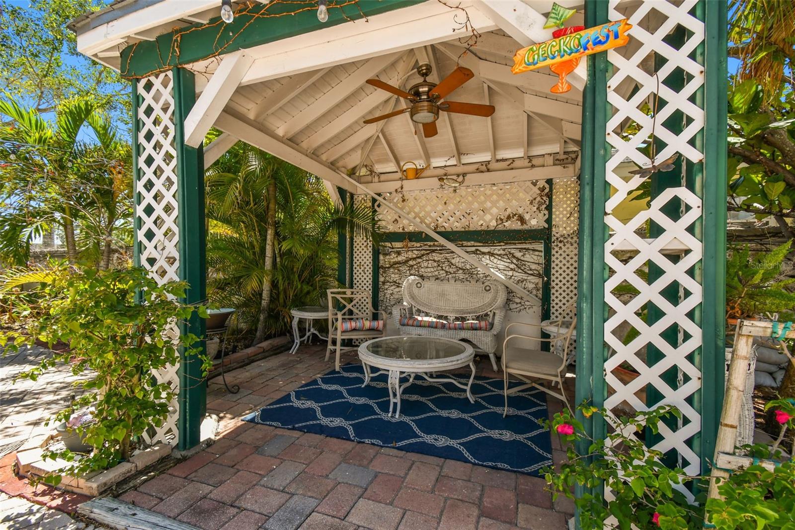 BOCA CEIGA PARK - Commercial Sale