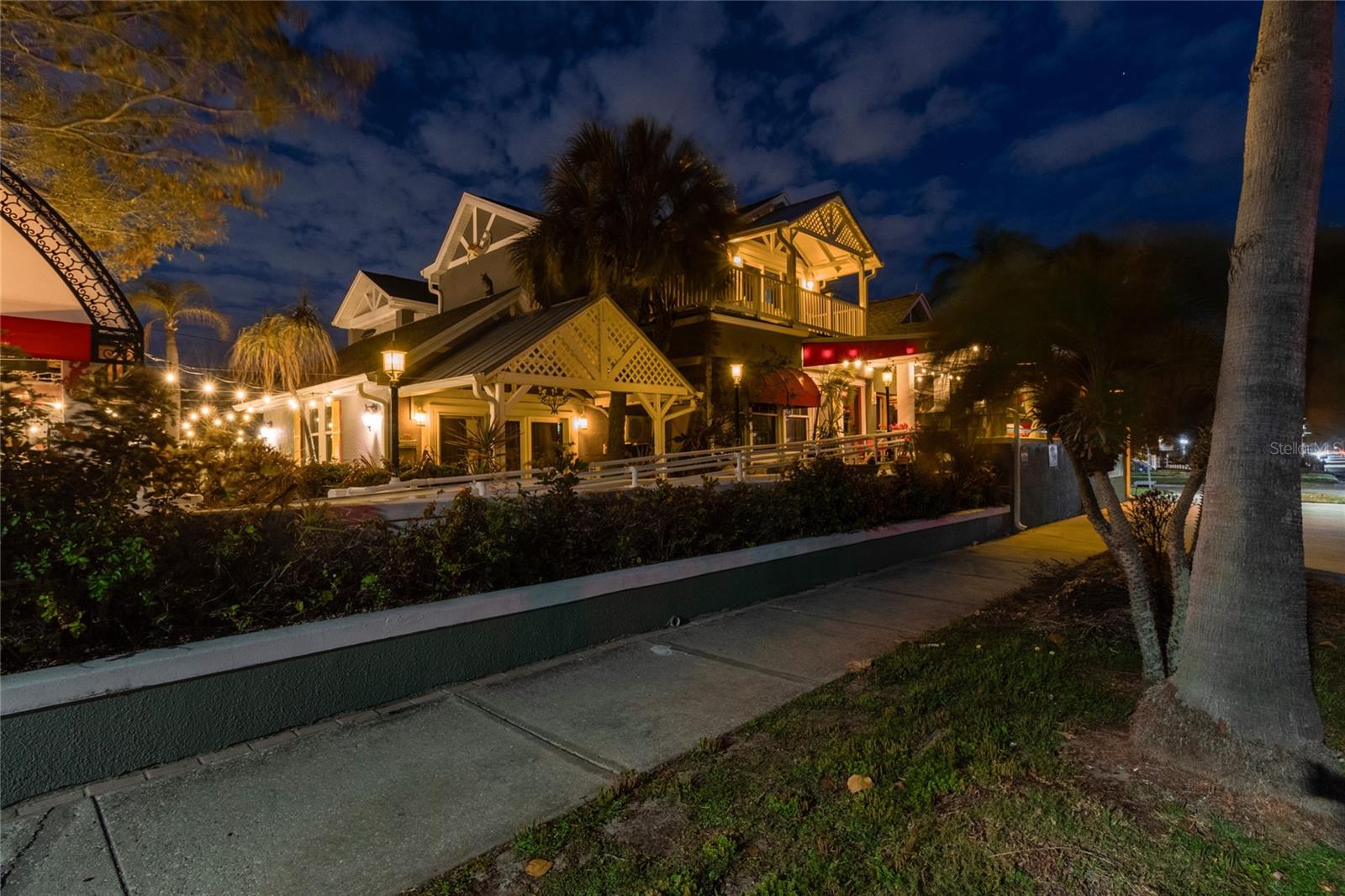 BOCA CEIGA PARK - Commercial Sale