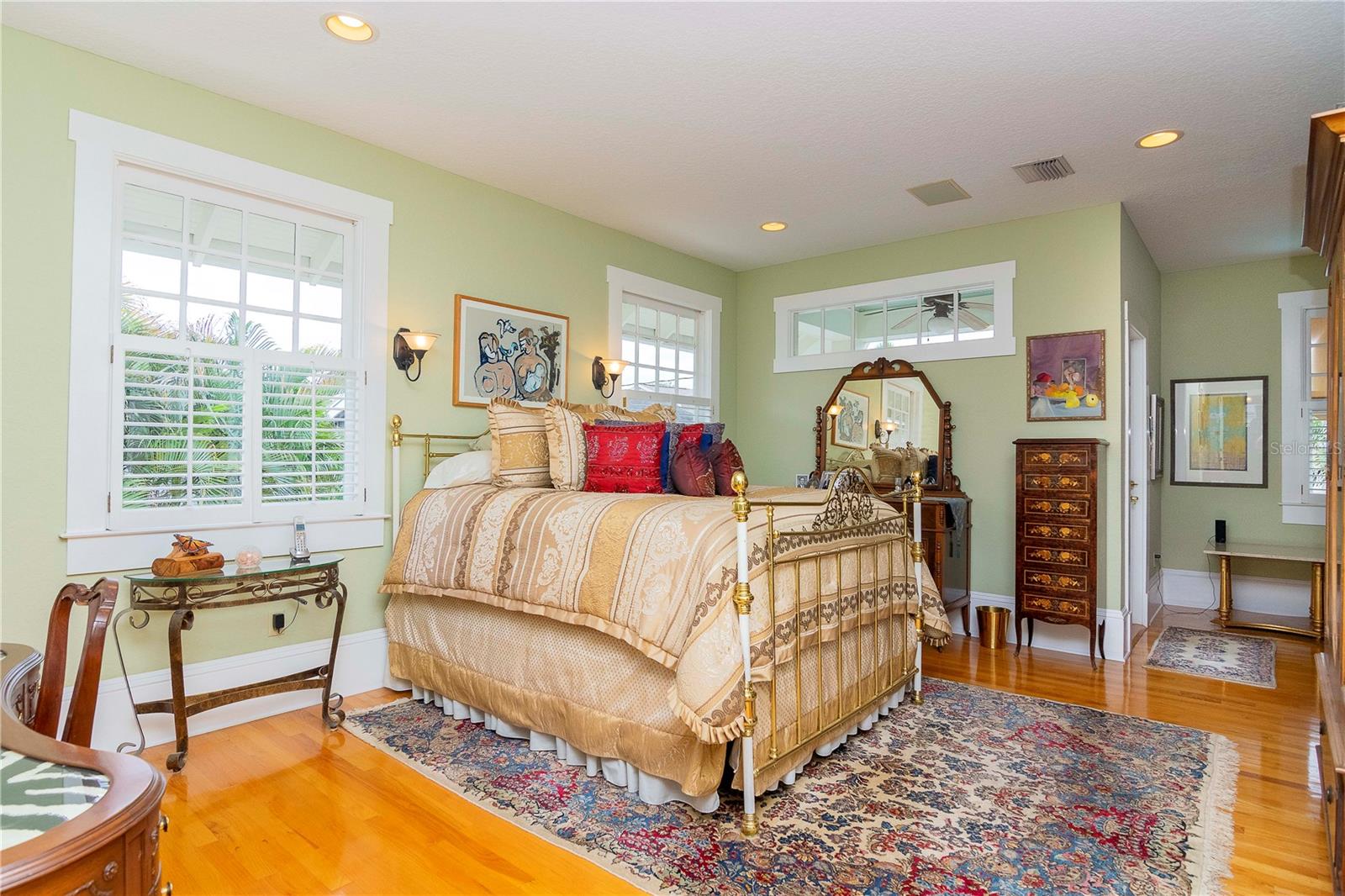 WEST HYDE PARK - Residential