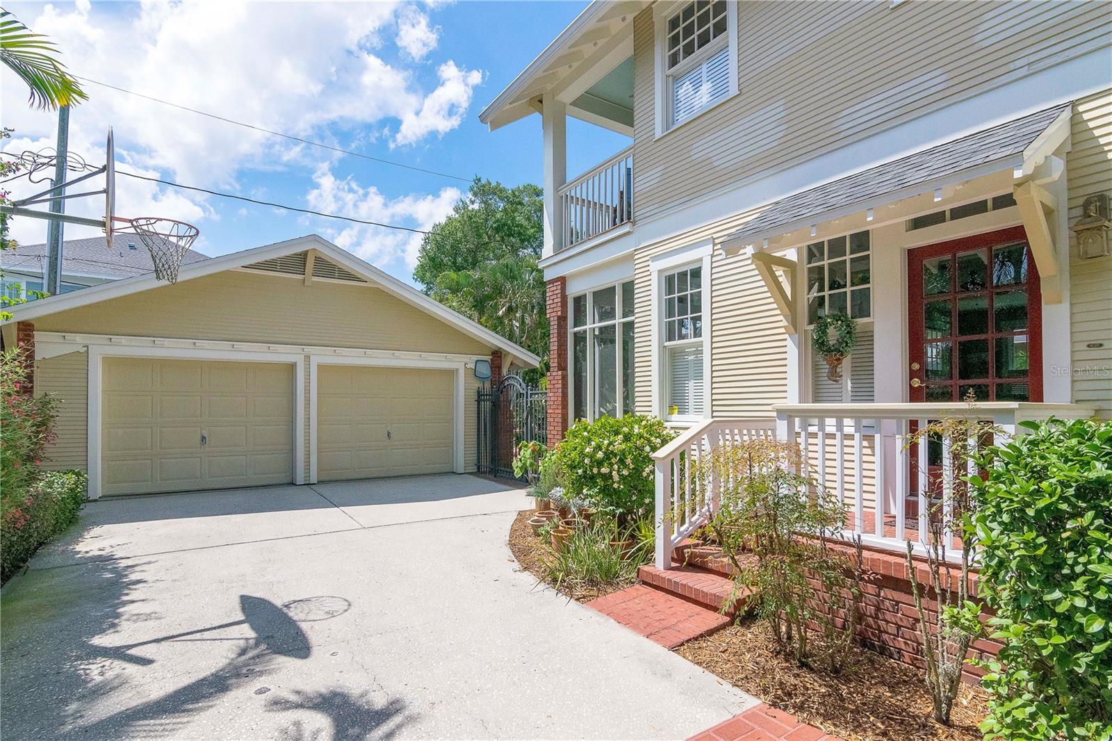 WEST HYDE PARK - Residential