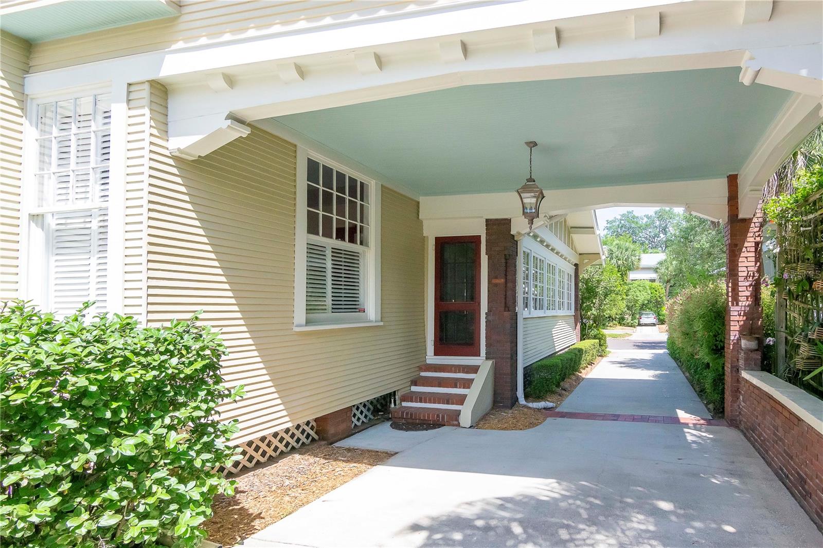 WEST HYDE PARK - Residential