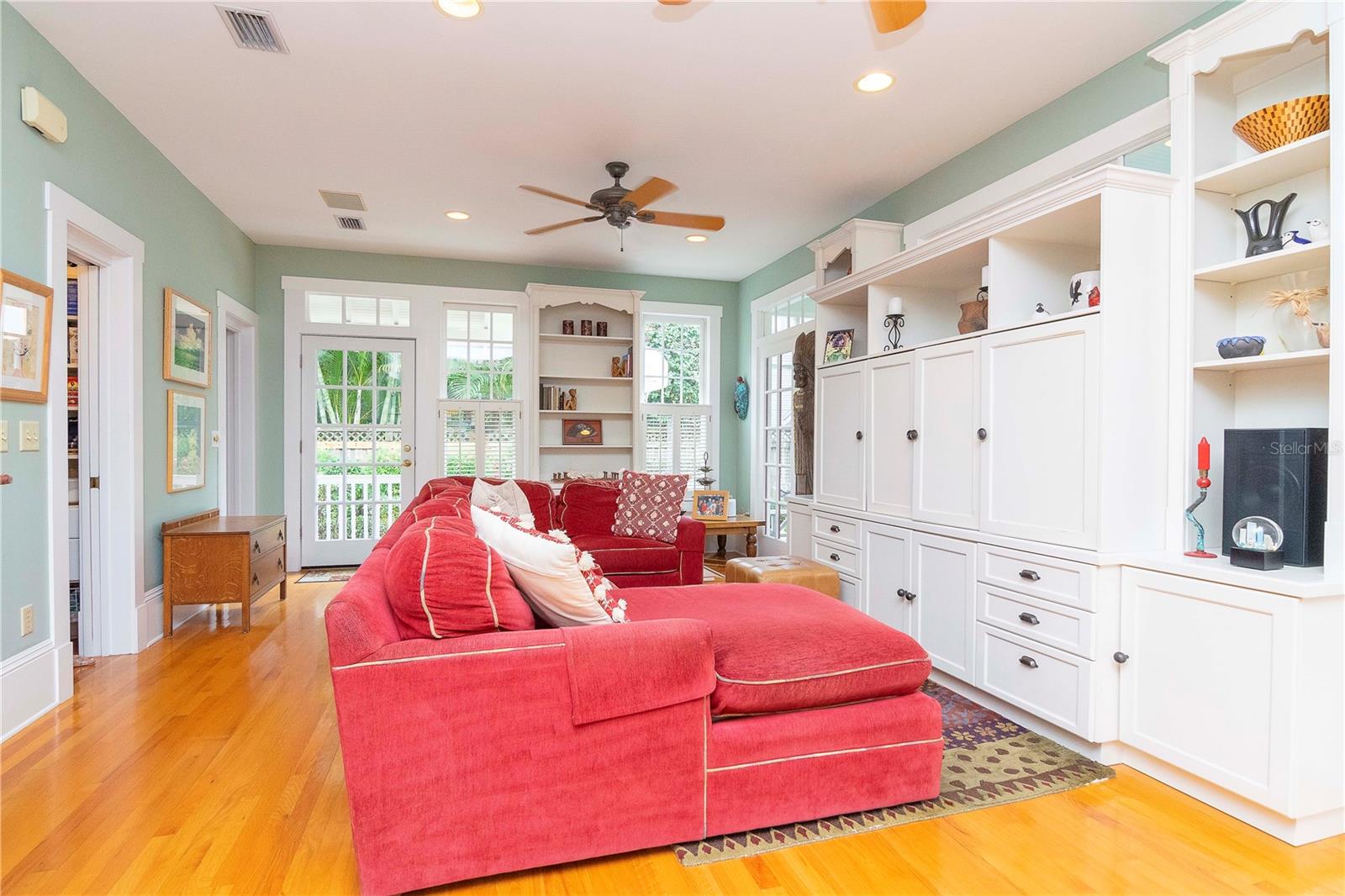 WEST HYDE PARK - Residential