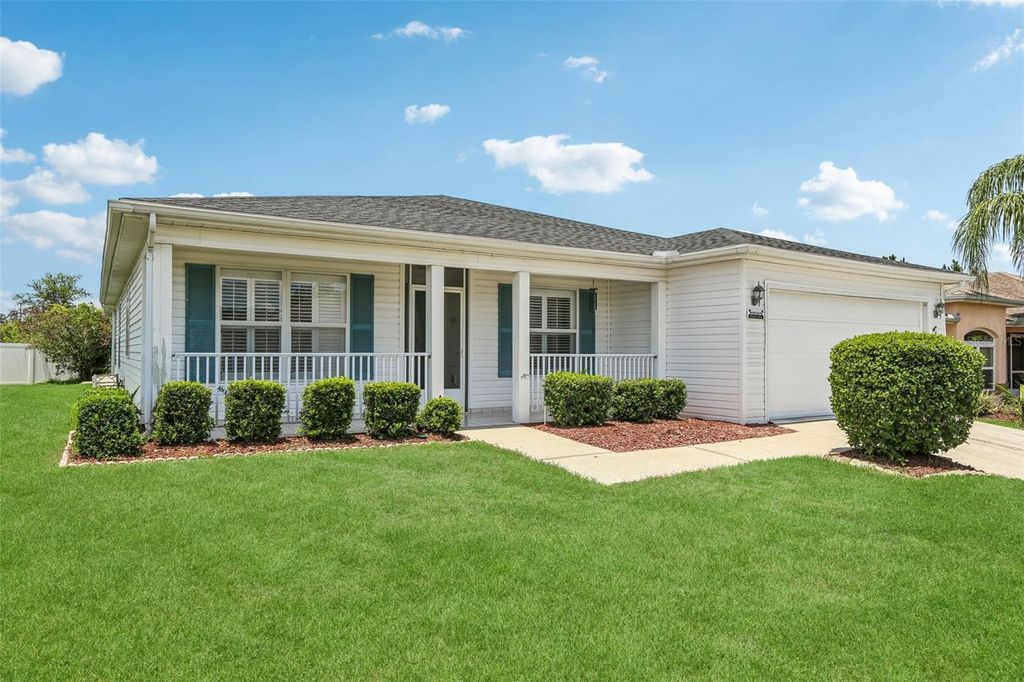 Photo of 29241 Kapalua Way, San Antonio, FL 33576 (MLS # TB8404403)