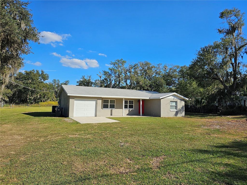 Photo of 18927 Boyette Road, Lithia, FL 33547 (MLS # TB8454496)