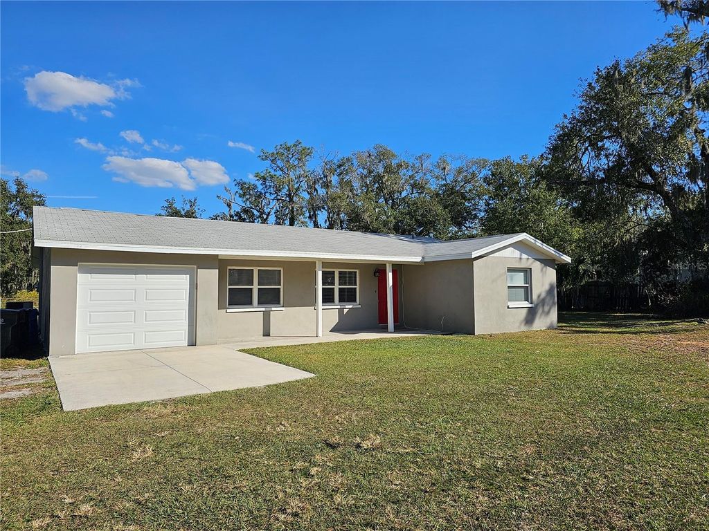 Photo of 18927 Boyette Road, Lithia, FL 33547 (MLS # TB8454496)