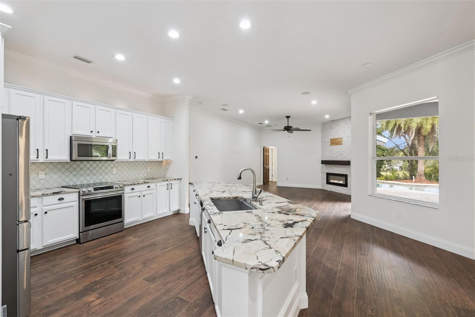 ROCK SPGS RDG PH V-C - Residential