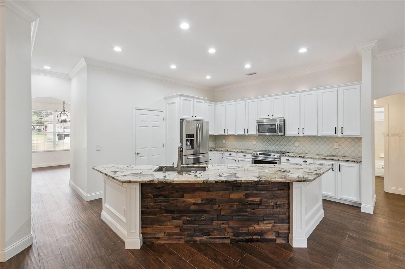 ROCK SPGS RDG PH V-C - Residential