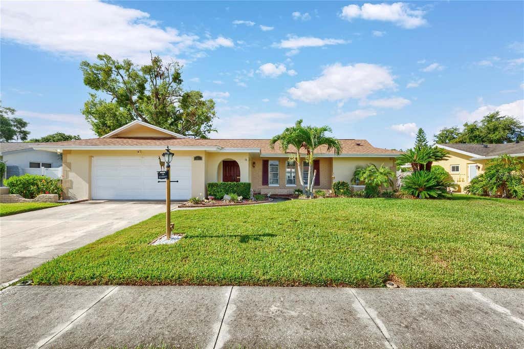 Photo of 1081 Mcfarland Street, Dunedin, FL 34698 (MLS # TB8531185)